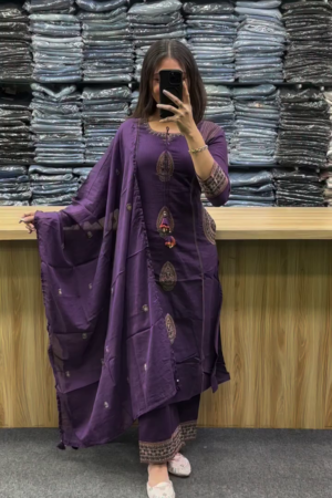 Women’s Elegant Long Kurti Pant and Dupatta Set