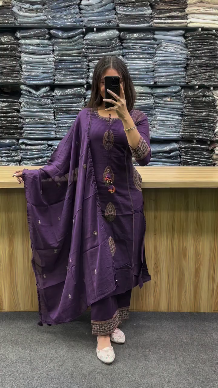 Women’s Elegant Long Kurti Pant and Dupatta Set