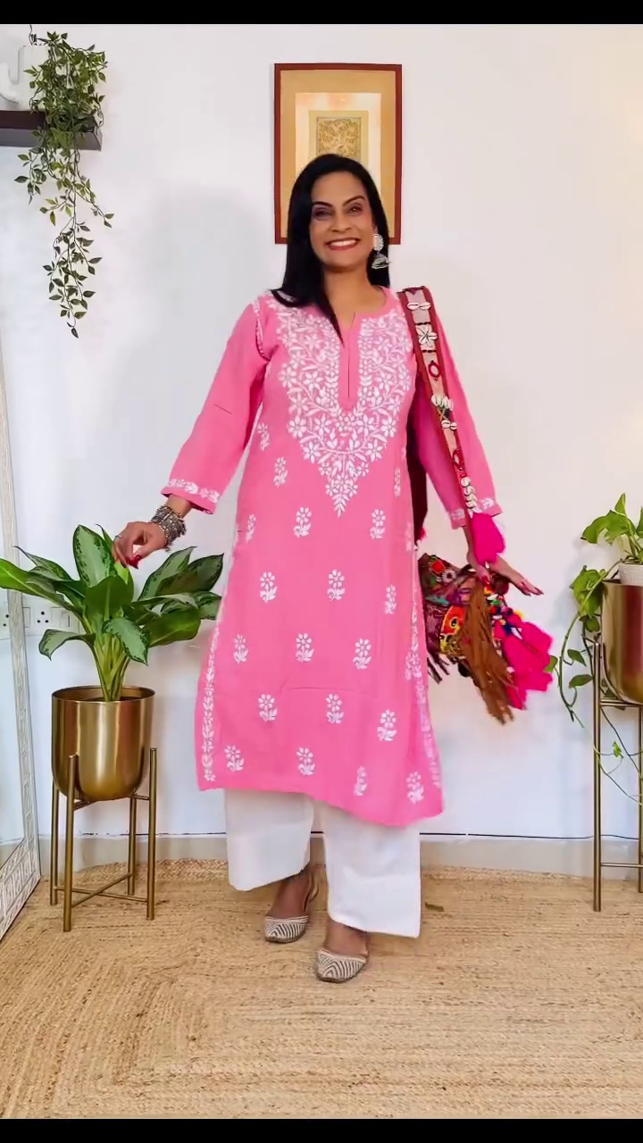 Elegant Women’s Hand Embroidered Chikankari Kurta - Image 6