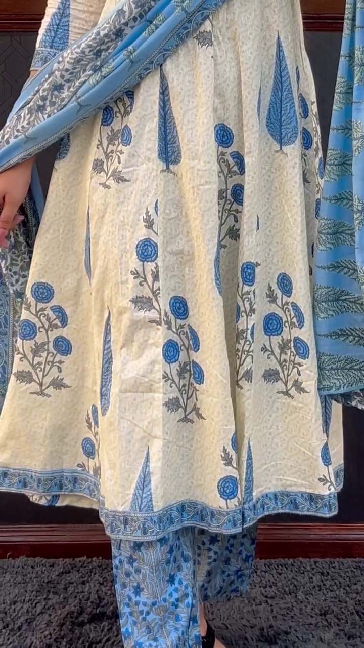 Women’s Anarkali Suit Set - Image 4
