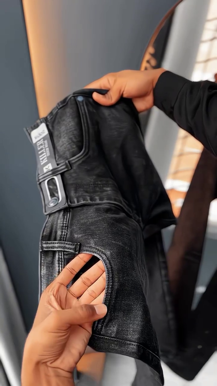 Men’s Black Skinny Jeans - Image 3